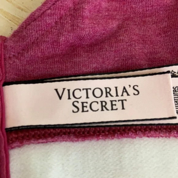Victoria's Secret T Shirt Bra Lightly Lined and Wireless - Size 38D - Picture 7 of 8